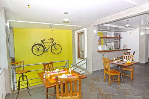 ห้องอาหารหรือที่รับประทานอาหารของ Aventureiro Pousada