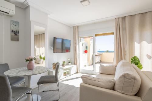 Romana Playa studio - beachfront complex Elviria