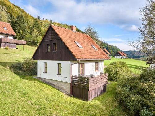 Holiday Home Stárkov by Interhome