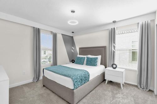 Upstay 9BR Villa w Pool & Cinema - Epic Universe photo 48