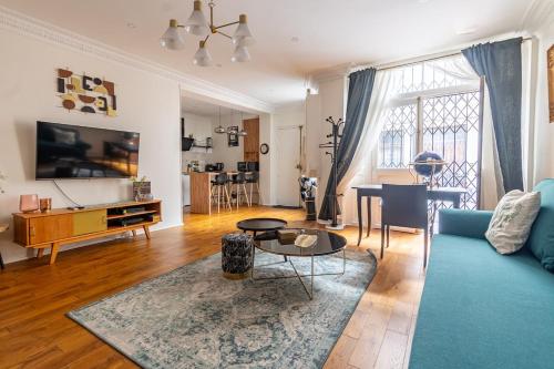 Appartement 2 étages Paris - Métro 9 Grands Boulevards - Folies Bergères