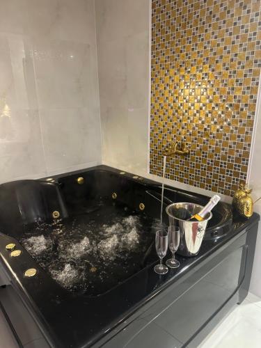 Φωτογραφία από το άλμπουμ του LT11 - 777 Edition Villa with private pool στην Παλάγκα