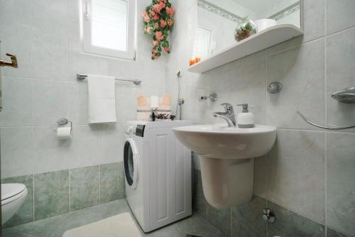 Apartments Josip