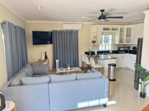 Gallery image of Villa Vista Lancewood Meadows Ocho Rios Jamaica in Ocho Rios
