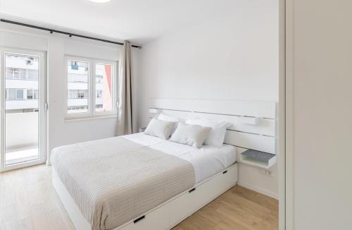 Apartments with WiFi Split - 23697