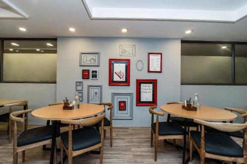 Galeriebild der Unterkunft Townhouse C Scheme Ahinsa Circle in Jaipur