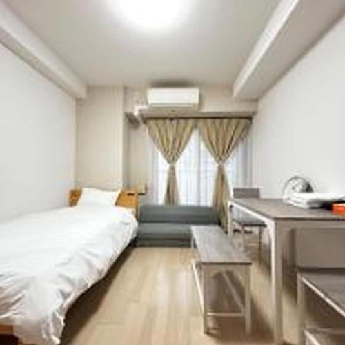 Locanda Shinosaka 803 ロカンダ新大阪 803