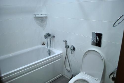 Gallery image of White Sail Apartments in Batumi