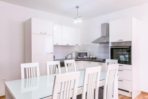 Dragan K3 - A1 first floor - MPolo