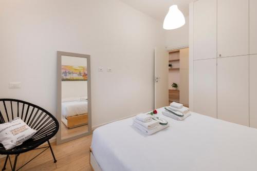 Longhena, 7 – Total white apartment