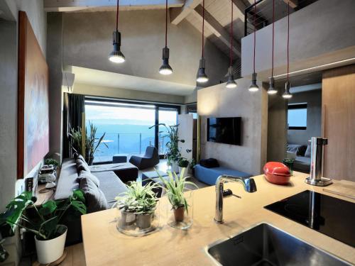 Η κουζίνα ή μικρή κουζίνα στο Qb Apartments