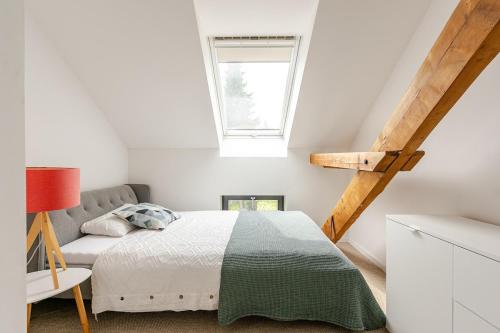 Gallery image of Gutshof am See - 2 Etagen Loft - stadt- & naturnah in Gieslenberg