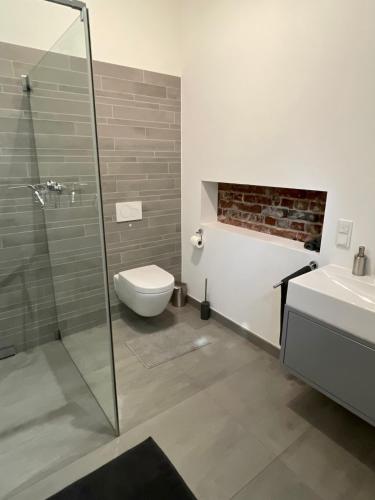 Gallery image of Gutshof am See - 2 Etagen Loft - stadt- & naturnah in Gieslenberg