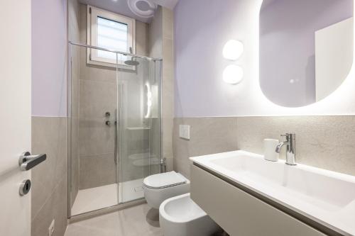 Design and Silence - Wide renovated apartment 2 stops from centrale photo 9