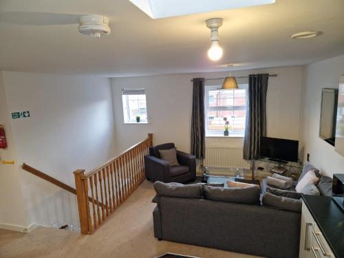 Posezení v ubytování Hereford - Robin Coach House - Located On City Outskirts In North Hereford - Modern 2 Bedroom Property With Parking - Suitable For Small Family, Couple Or Contractors - Hosted by RENTMYHOUSE