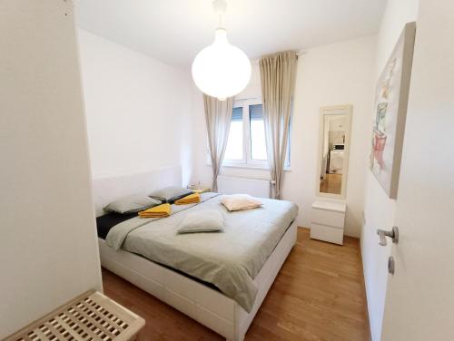 Nice and Sweet Apartment 2 - self check in