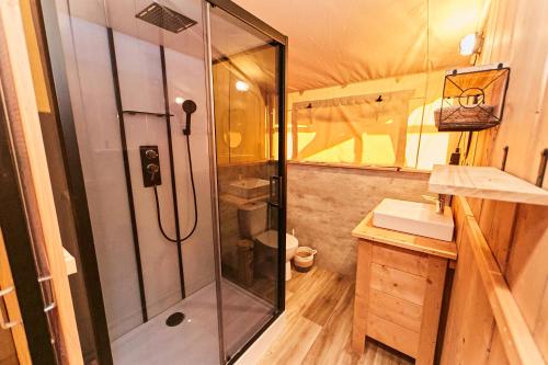 Koupelna v ubytování Calasole Glamping