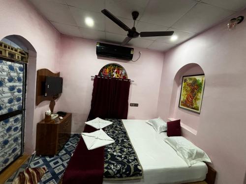 Φωτογραφία από το άλμπουμ του Aarale HomeStay & Cafe σε Bolpur