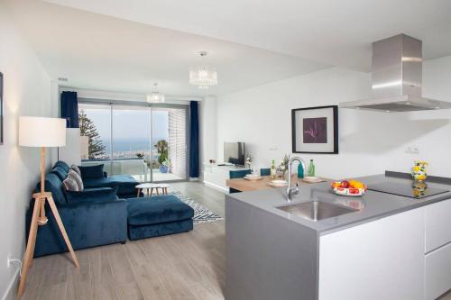 Modern new apartment in Mijas