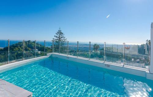 Bazén v ubytování Mediterranean Apartment With Sea Views In Mijas nebo v jeho okolí