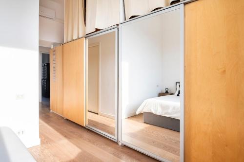 Principe House, Central Rome, 3 bedroom 2 bath, Elegant Apartment full of Light