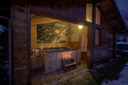 Gambar di galeri bagi Chalet L'abelard By Birch Stays di Morzine