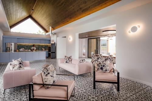Un lugar para sentarse en Ludus Magnus Boutique Hotel