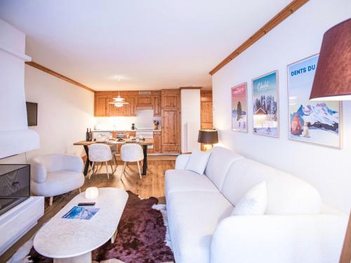 Apartment Résidence Bristol 11 by Interhome
