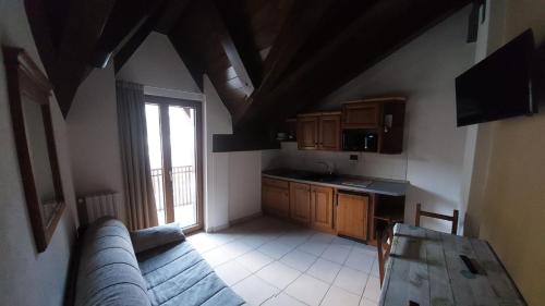 Kuchyň nebo kuchyňský kout v ubytování Residence Les Lacs