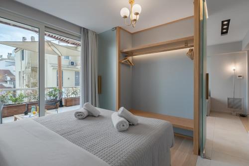 Aphrodite - Luxenia Suites