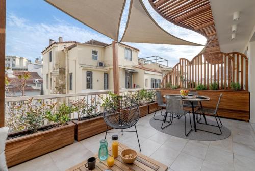 Aphrodite - Luxenia Suites