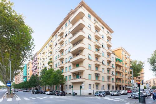 Clodia 5 by Rental in Rome