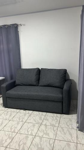 Istumisnurk majutusasutuses Alojamiento Coral
