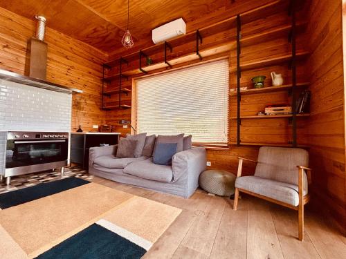 Coin salon dans l'établissement Basecamp Amsterdam
