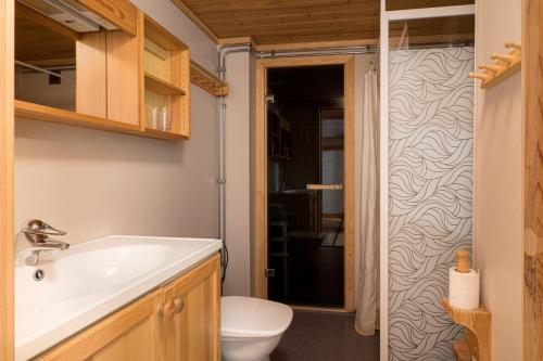 Ένα μπάνιο στο Sauna | Wi-Fi | Terrace | Wood stove | Cable TV