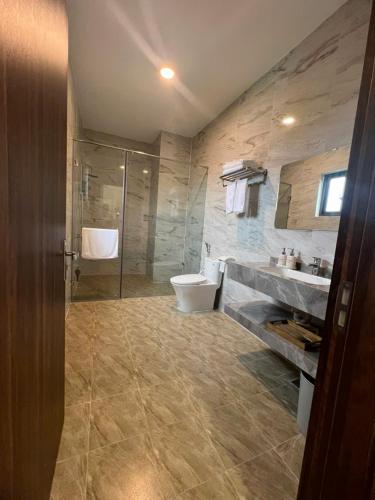 Koupelna v ubytování Hotel ĐÁ ĐỎ