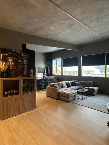 Χώρος καθιστικού στο Ny leilighet med eget treningsstudio under ski-vm i Trondheim