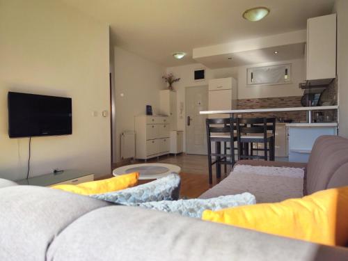 Foto dalla galleria di Apartman Srna a Trebinje