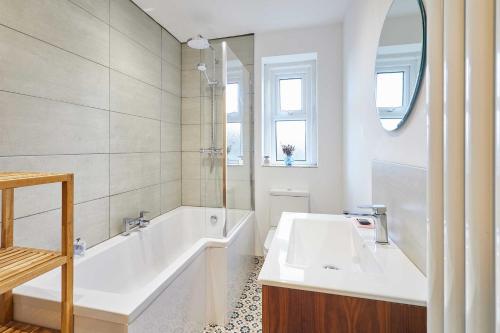 Ένα μπάνιο στο Host & Stay - Cheviot Street