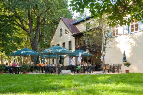 Κήπος έξω από το Hotel Zum Herrenhaus