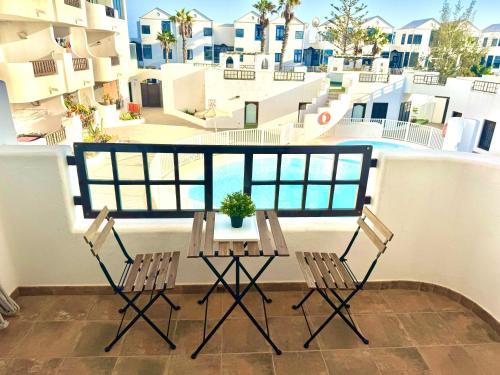 Golden Sun Apartment