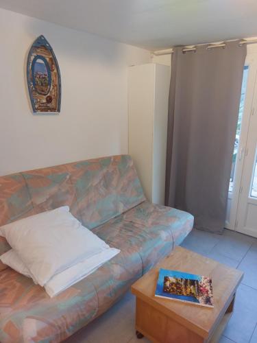 Posezení v ubytování Studio près de la mer