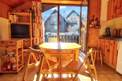 Studio chaleureux à Thollon-les-Mémises - 20 m² avec vue