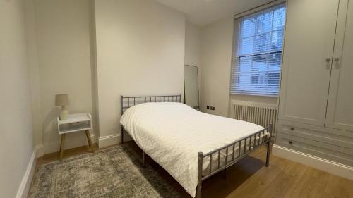 Central London COSY Modern HOME photo 6