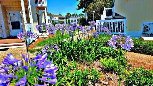 Boathouse Condo, Downtown Destin Harbor, Private Beach Access, Waterfront, on Golf course, Water Taxi pickup photo 4