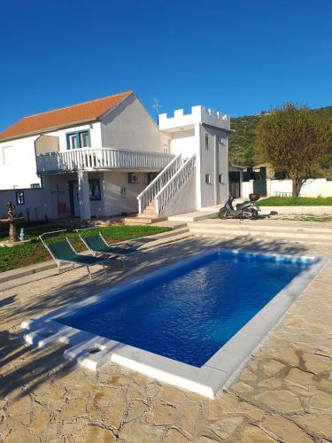 Family friendly house with a swimming pool Dazlina, Sibenik - 23303