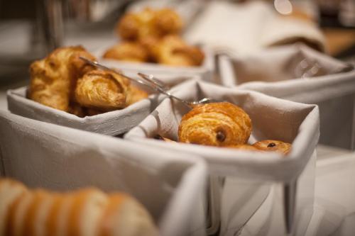 Hotel La Lanterne & Spa By Timhotel photo 66