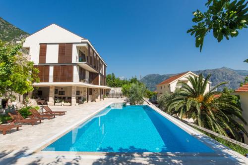 Fotografie z fotogalerie ubytování Apartments Feral v destinaci Kotor