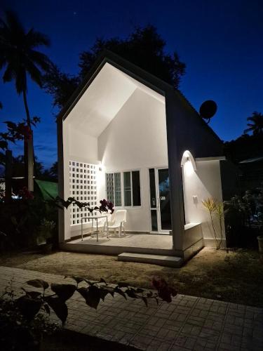 Bangunan di mana terletaknya resort