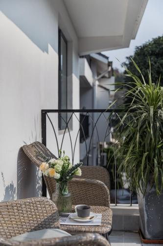 Un balcón o terraza en T innn - West Lake - Yueshang Yunshe Homestay - Hangzhou Taiziwan Park Branch